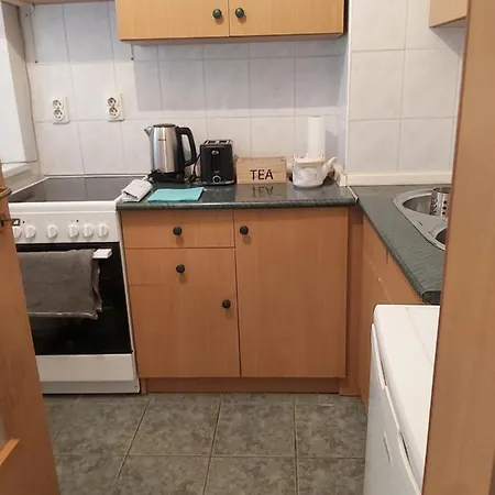 Joyful Vibes In Trendy Central Area Apartamento